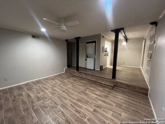 Empty room, Interior, Recessed Lighting, Wood Texture Flooring