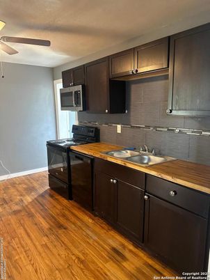 Interior, Kitchen, Wood Texture Flooring