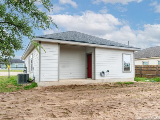 Backyard, Detached Garage, Exterior