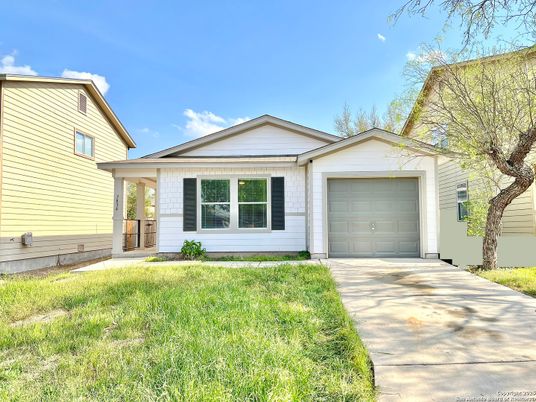 Attached, Exterior, Facade, Ranch