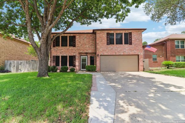 Attached, Exterior, Facade, Brick Facade, Rowhouse