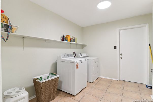 Interior, Recessed Lighting, Washer