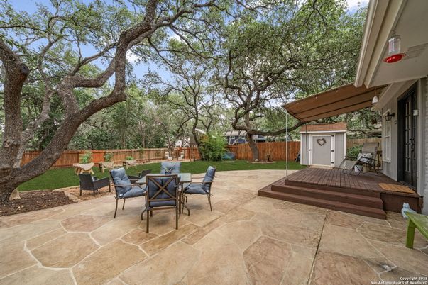 Backyard, Exterior