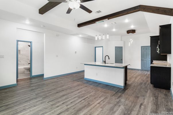 Bathroom, Interior, Kitchen, Pendant Lights, Recessed Lighting, Wooden Beams, Wood Texture Flooring