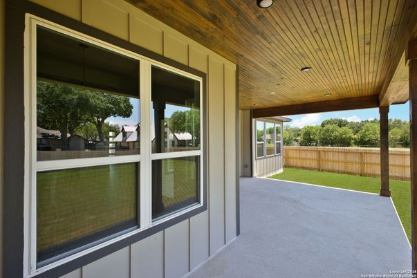 Exterior, Water