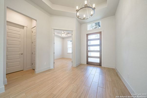 Empty room, Interior, Pendant Lights, Wood Texture Flooring