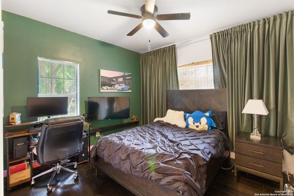 Bedroom, Home Office, Interior, Wood Texture Flooring