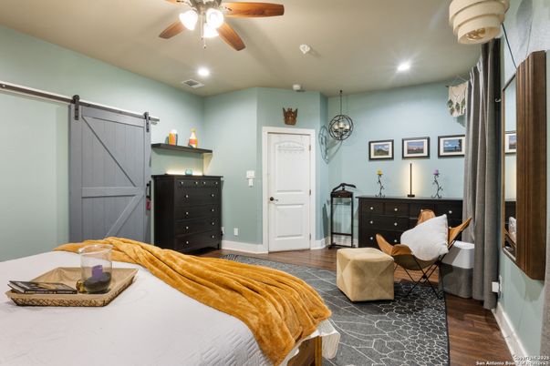 Bedroom, Interior, Recessed Lighting, Wood Texture Flooring