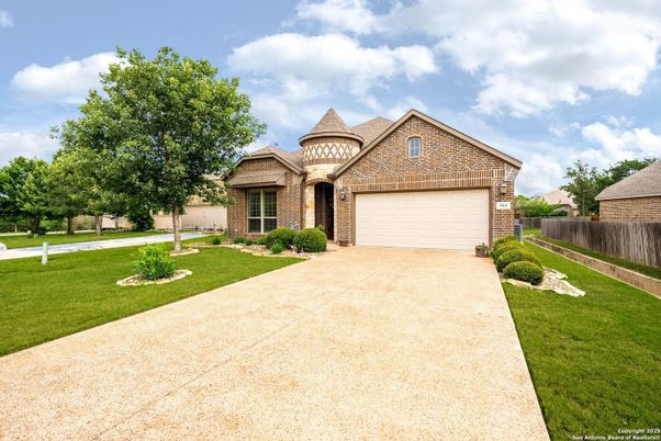 Attached, Exterior, Facade, Brick Facade, Brick Traditional