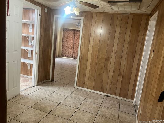 Empty room, Interior, Wooden Walls