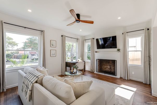Fireplace, Interior, Living room, Recessed Lighting, Wood Texture Flooring