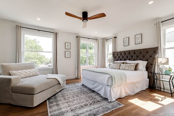 Bedroom, Interior, Recessed Lighting, Wood Texture Flooring