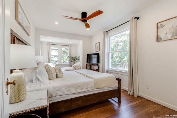 Bedroom, Interior, Recessed Lighting, Wood Texture Flooring