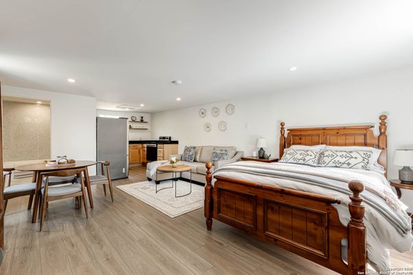 Bedroom, Dining room, Interior, Recessed Lighting, Wood Texture Flooring