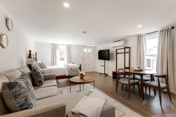 Dining room, Interior, Living room, Recessed Lighting, Wood Texture Flooring
