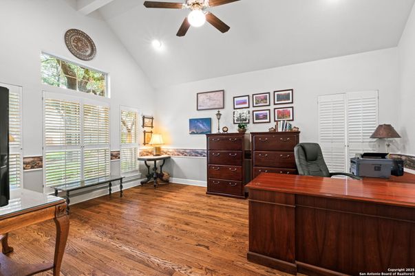 Home Office, Interior, Recessed Lighting, Wood Texture Flooring
