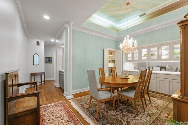 Chandelier, Dining room, Interior, Recessed Lighting, Wood Texture Flooring