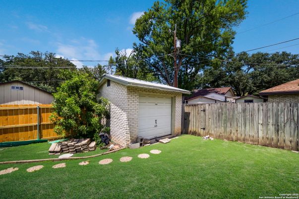 Backyard, Detached Garage, Exterior