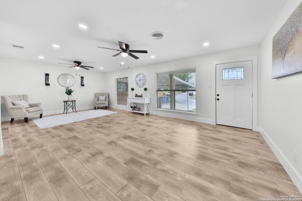 Interior, Recessed Lighting, Wood Texture Flooring