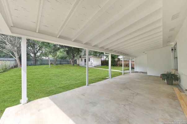 Backyard, Exterior