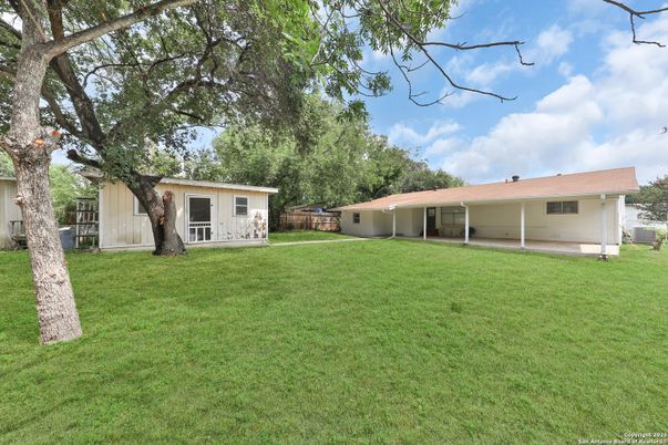 Backyard, Exterior