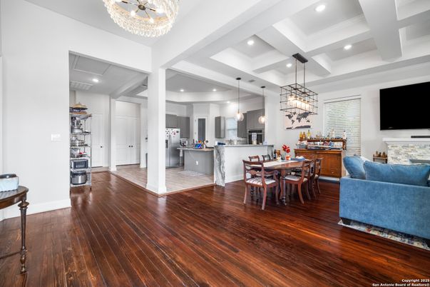 Chandelier, Dining room, Interior, Kitchen, Pendant Lights, Recessed Lighting, Stainless Steel Appliances, Wood Texture Flooring