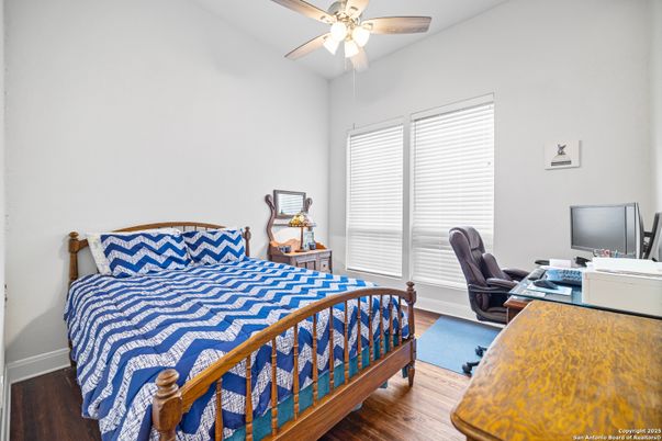 Bedroom, Home Office, Interior, Wood Texture Flooring