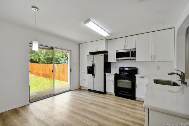 Interior, Kitchen, Pendant Lights, Wood Texture Flooring