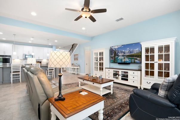 Interior, Kitchen, Living room, Pendant Lights, Recessed Lighting, Stainless Steel Appliances