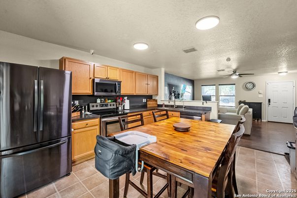 Dining room, Interior, Kitchen, Living room, Recessed Lighting