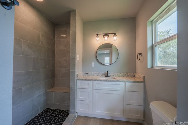 Bathroom, Interior, Recessed Lighting, Wood Texture Flooring