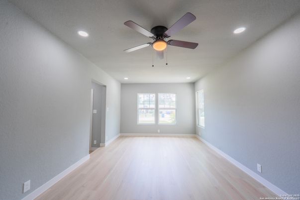 Empty room, Interior, Recessed Lighting, Wood Texture Flooring