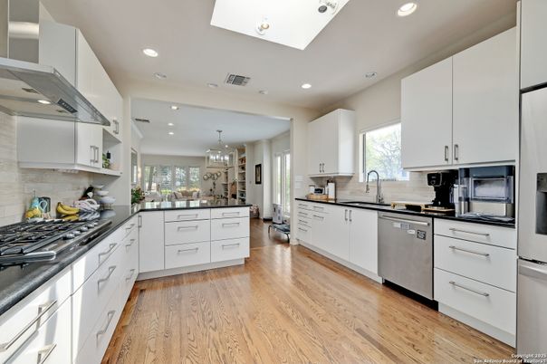 Chandelier, Interior, Kitchen, Recessed Lighting, Stainless Steel Appliances, Wood Texture Flooring