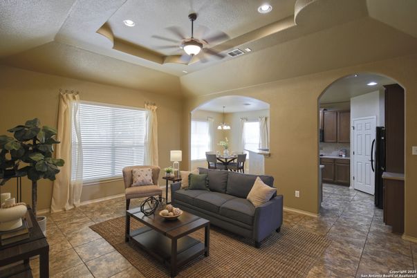 Dining room, Interior, Living room, Pendant Lights, Recessed Lighting