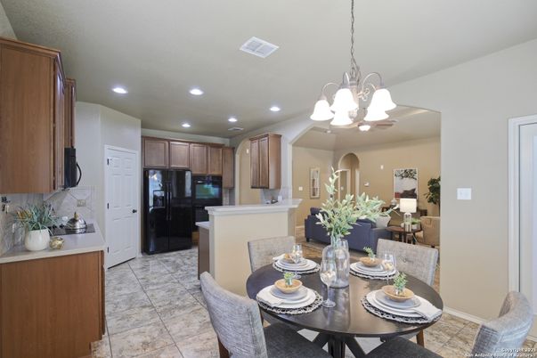Chandelier, Dining room, Interior, Kitchen, Recessed Lighting