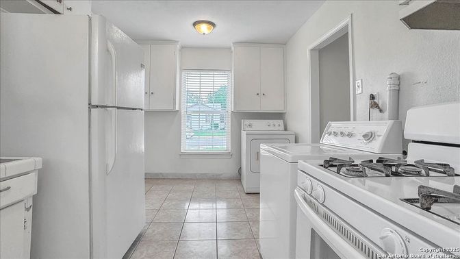 Interior, Kitchen, Washer