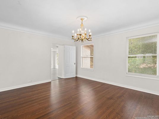 Chandelier, Empty room, Interior, Wood Texture Flooring