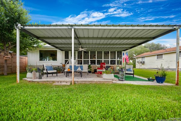 Backyard, Exterior