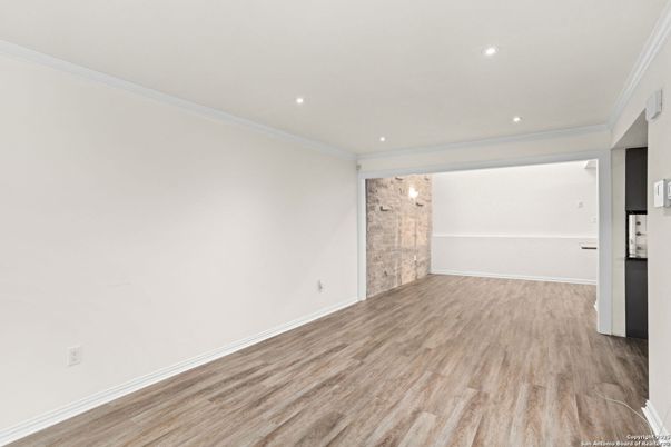 Empty room, Interior, Recessed Lighting, Wood Texture Flooring