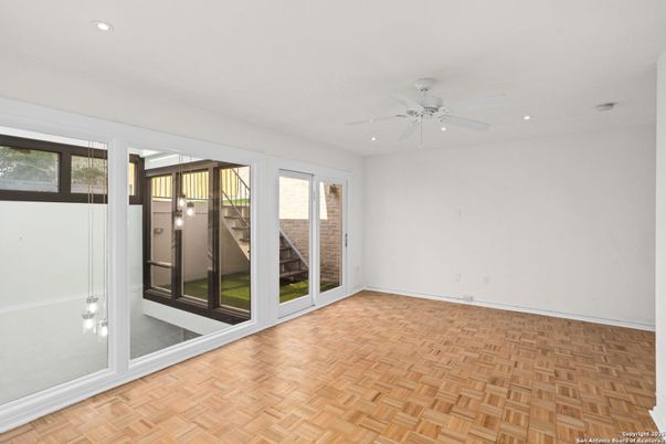 Empty room, Interior, Recessed Lighting, Wood Texture Flooring