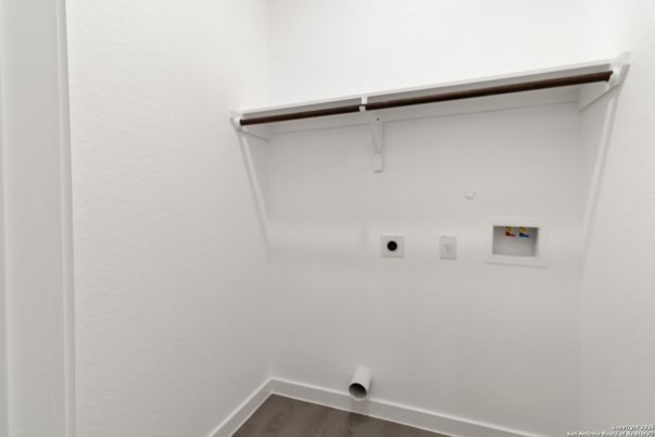 DE Listing image placeholder