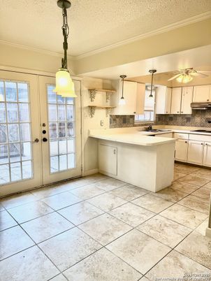 Interior, Kitchen, Pendant Lights