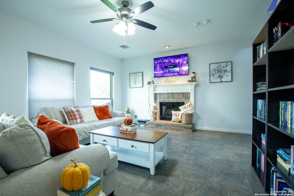 Fireplace, Interior, Living room, Recessed Lighting