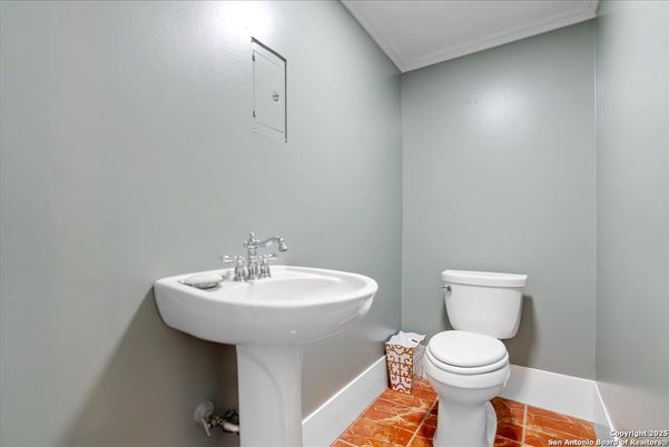 Bathroom, Interior