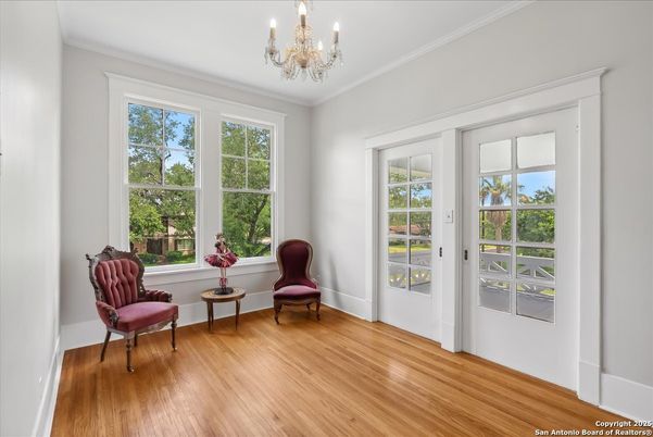 Chandelier, Interior, Wood Texture Flooring
