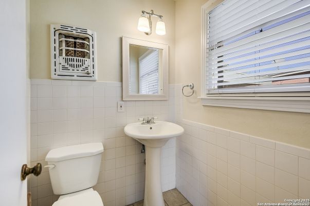 Bathroom, Interior