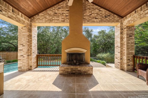 Exterior, Fireplace, Pool