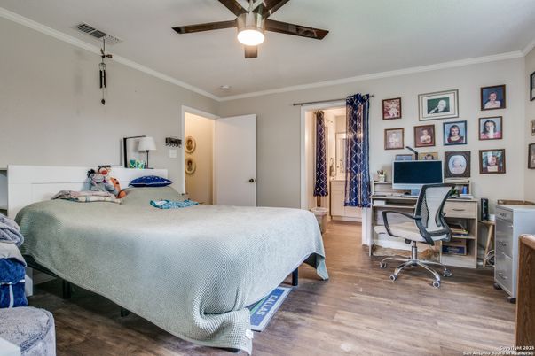 Bedroom, Home Office, Interior, Wood Texture Flooring
