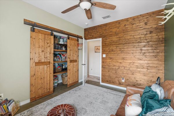 Empty room, Interior, Wooden Walls