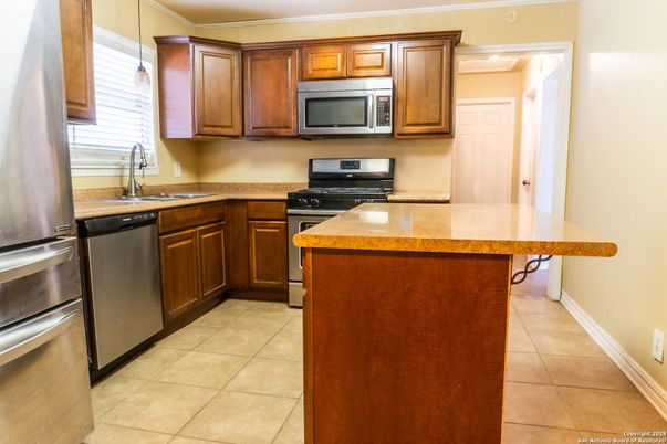 Interior, Kitchen, Stainless Steel Appliances
